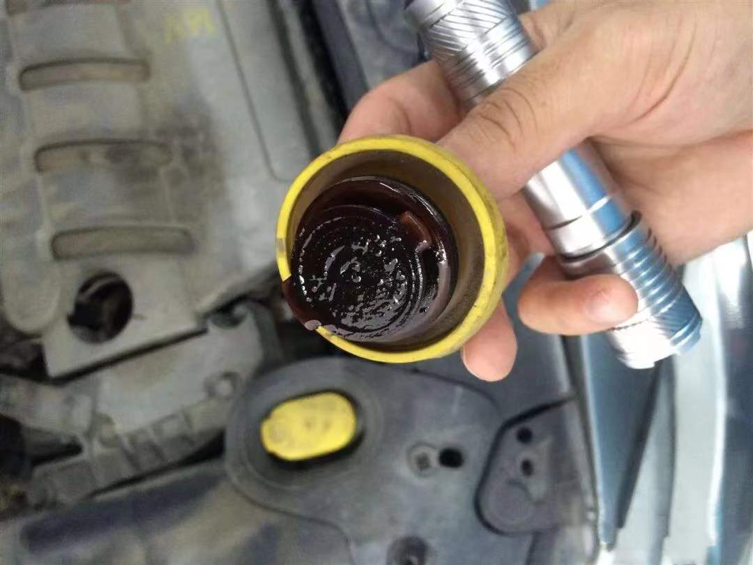 柴機油的級別選錯了，能湊活用么？